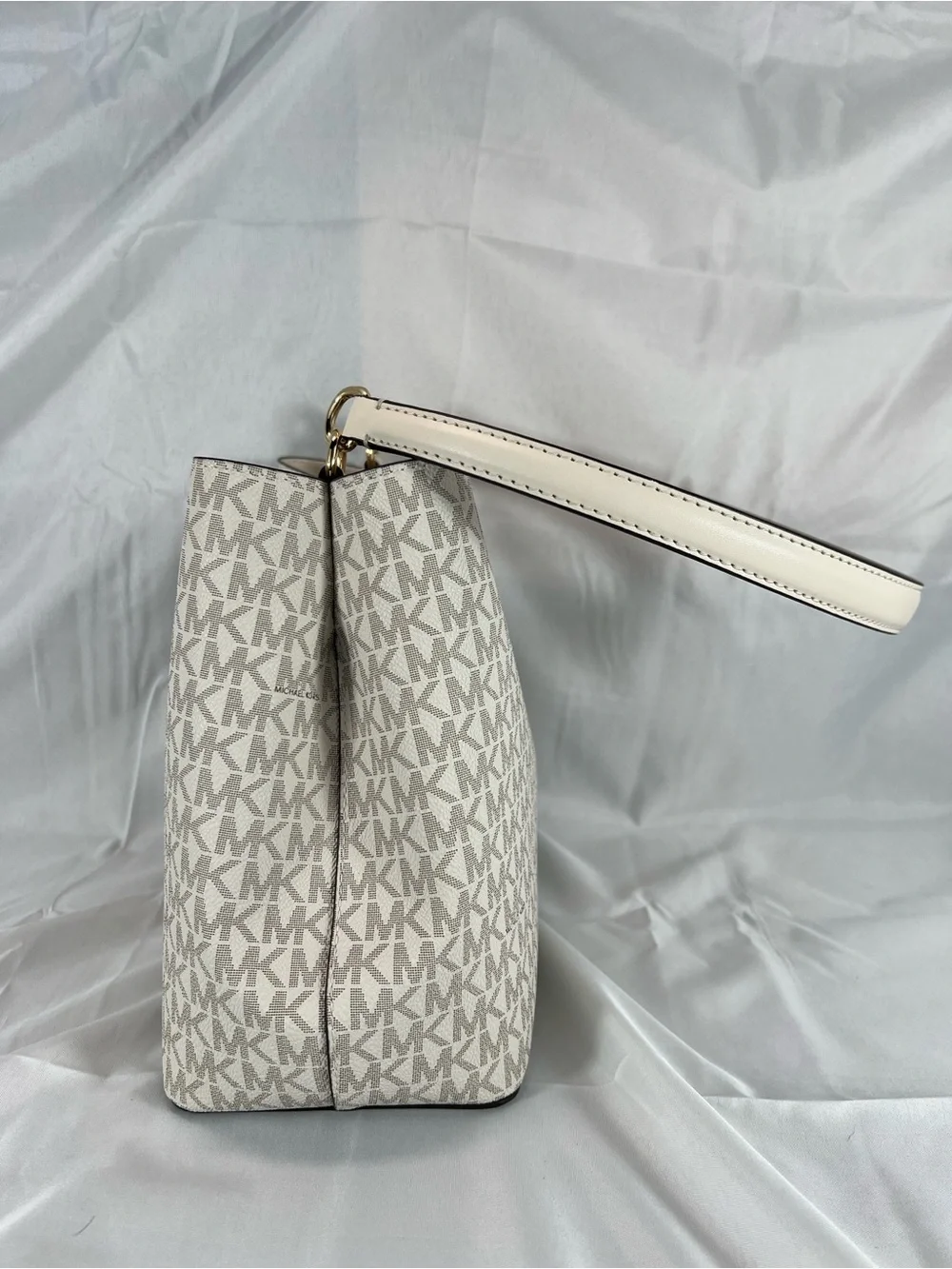 Michael Kors excellent used